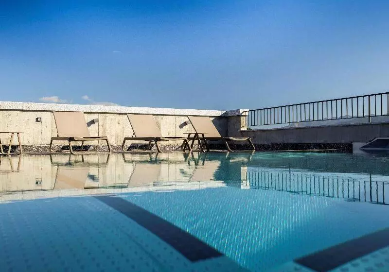 Fotos del hotel Ibis Styles Ajaccio Napoleon:  4