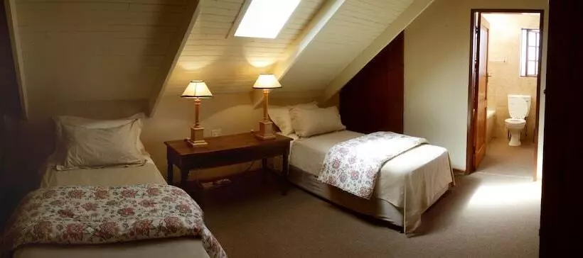 Fotos del hotel Critchley Hackle Lodge  Lakeside 10 & 7:  19