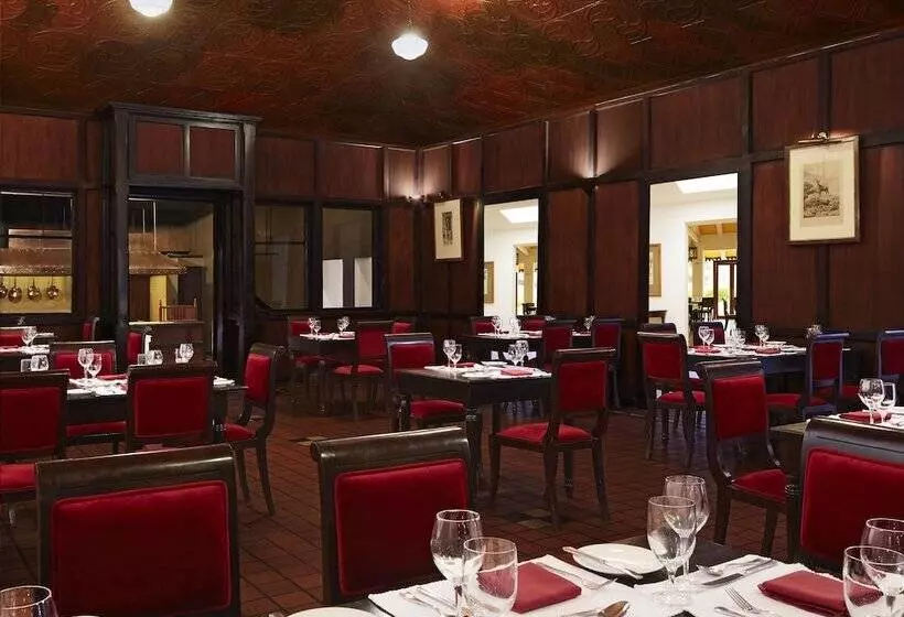 Fotos del hotel Jetwing St Andrew's:  2