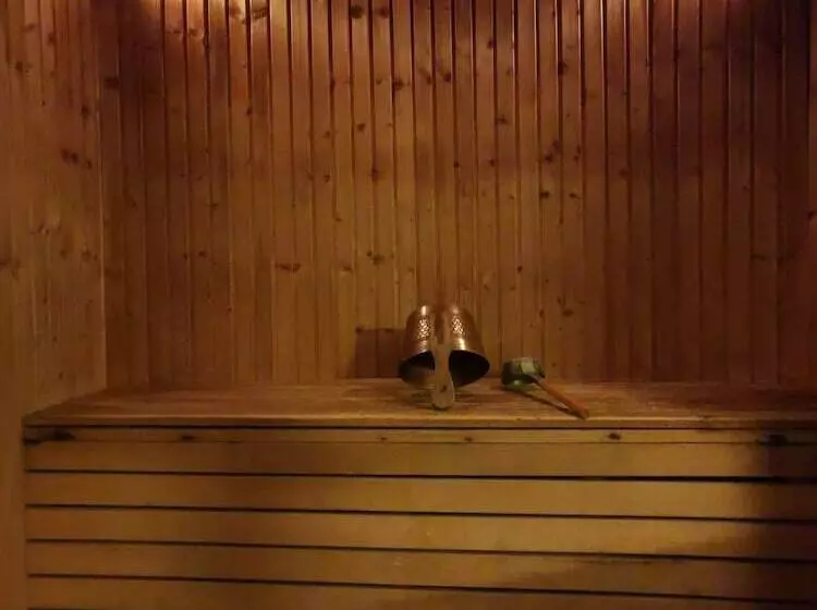 Fotos del hotel Crystal Plaza:  11