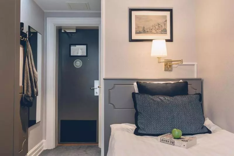 Fotos del hotel Crystal Plaza:  23