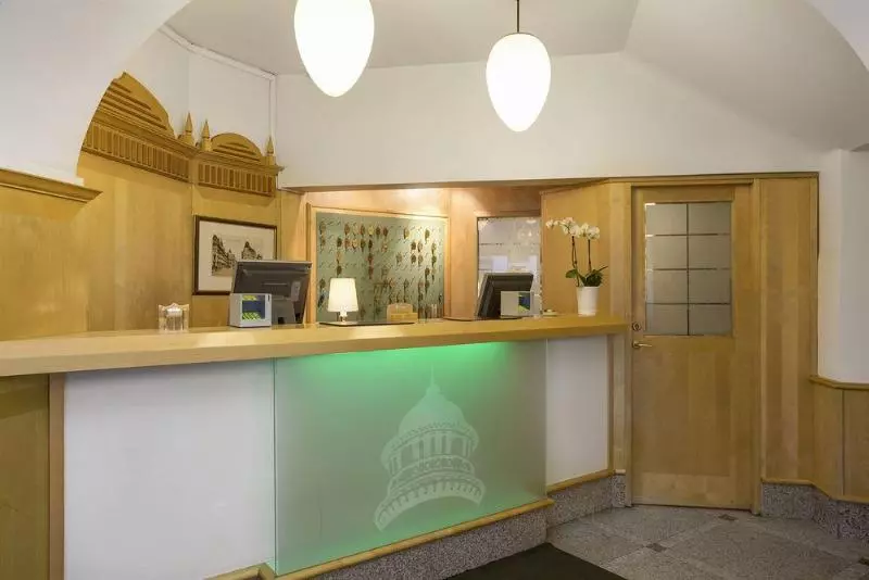 Fotos del hotel Crystal Plaza:  3