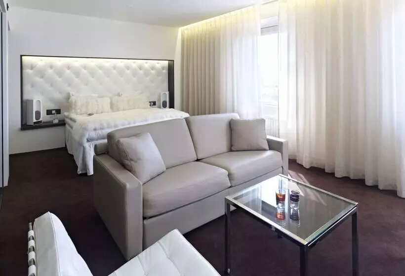 Fotos del hotel Hotel Riverton:  14