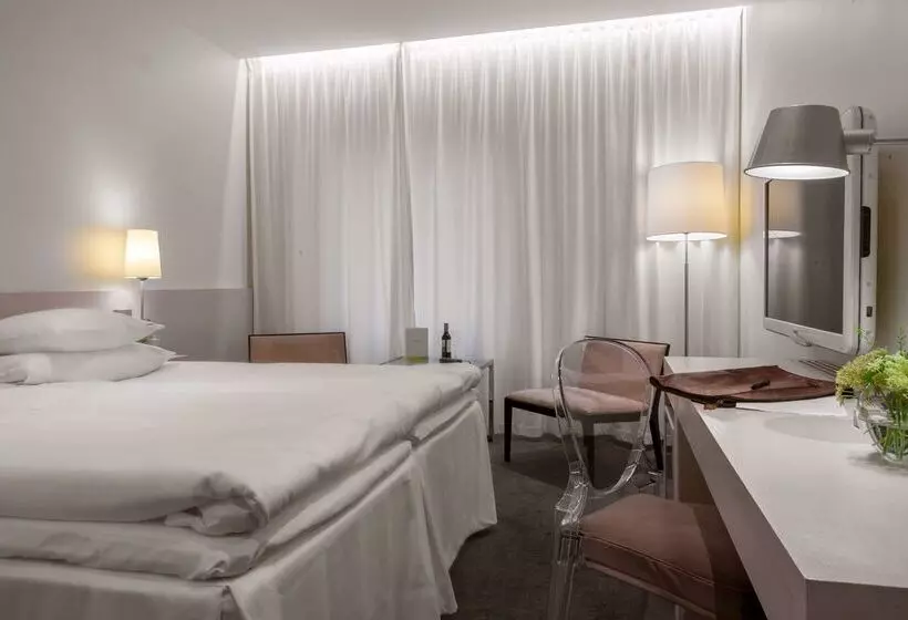 Fotos del hotel Hotel Riverton:  15