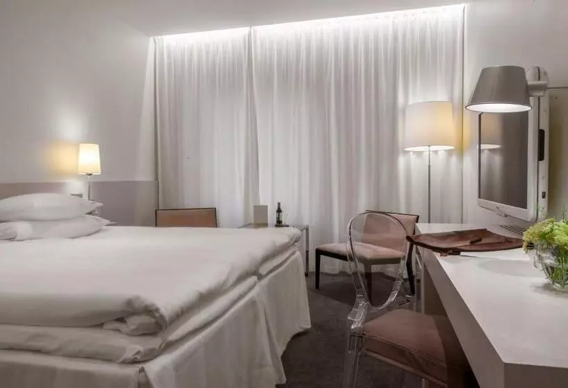 Fotos del hotel Hotel Riverton:  13