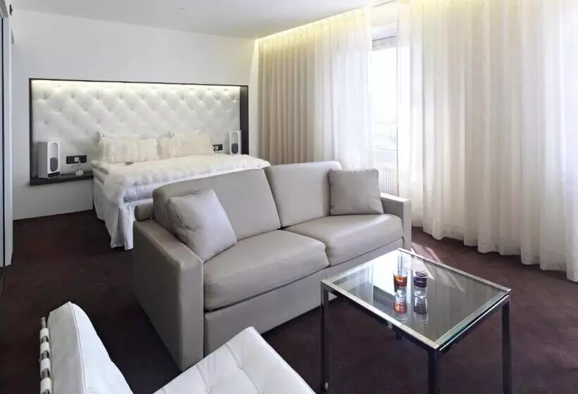 Fotos del hotel Hotel Riverton:  5