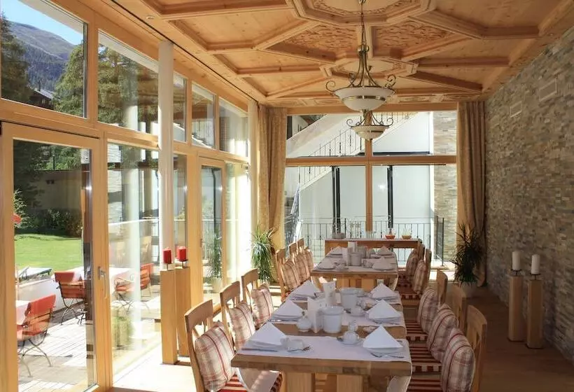 Fotos del hotel Swiss Alpine Hotel Allalin:  19