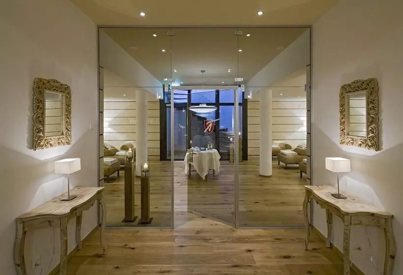 Fotos del hotel Swiss Alpine Hotel Allalin:  3