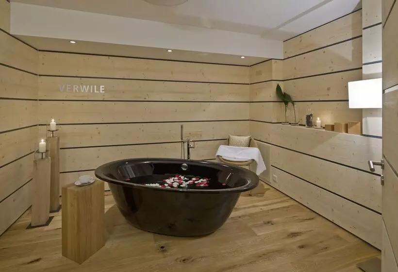 Fotos del hotel Swiss Alpine Hotel Allalin:  12