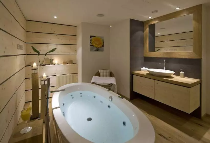 Fotos del hotel Swiss Alpine Hotel Allalin:  7