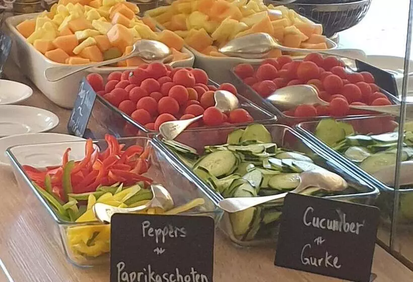 Fotos del hotel Merkur - West Station Lodge:  3