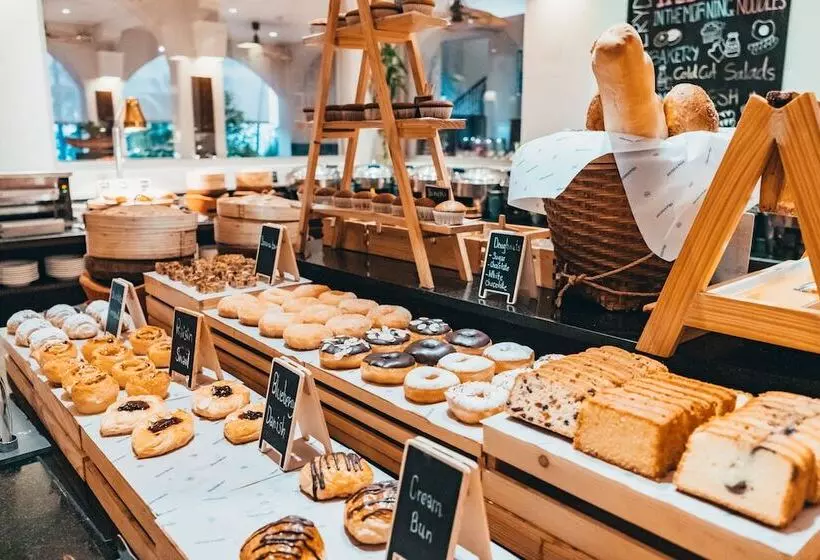 Sheraton Samui Resort  Sha Extra Plus