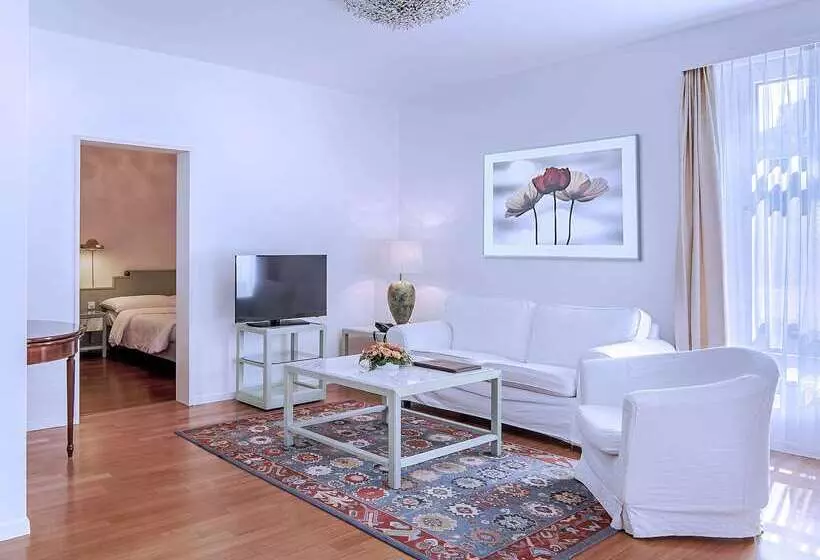 Fotos del hotel Villa Sassa Hotel, Residence & Spa:  1