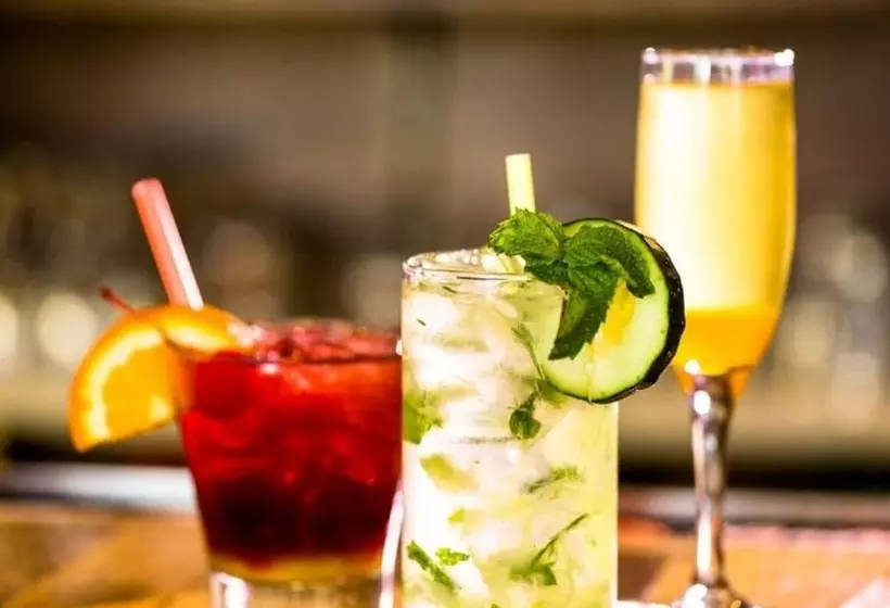 Fotos del hotel Millennium Central Al Mafraq:  25