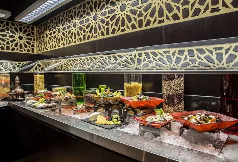 Fotos del hotel Millennium Central Al Mafraq:  13