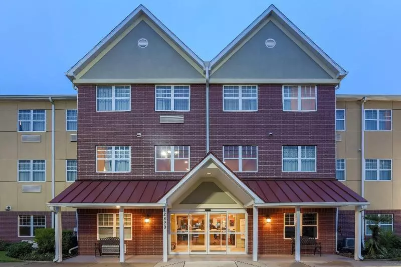 Fotos del hotel Towneplace Suites Houston Brookhollow:  10