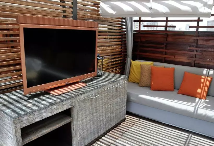 Fotos del hotel Hokulani Waikiki by Hilton Grand Vacations Club:  19