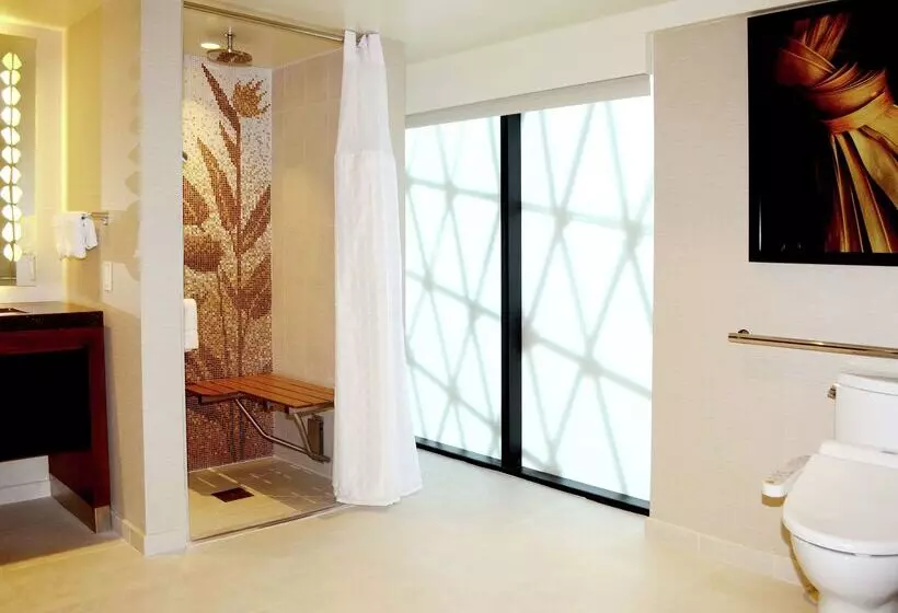 Fotos del hotel Hokulani Waikiki by Hilton Grand Vacations Club:  24