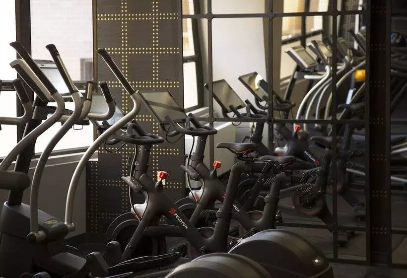 Fotos del hotel The St. Gregory:  18