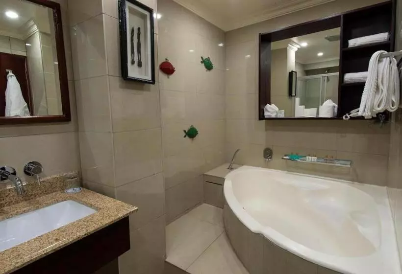 Fotos del hotel A Zambezi River Lodge:  9