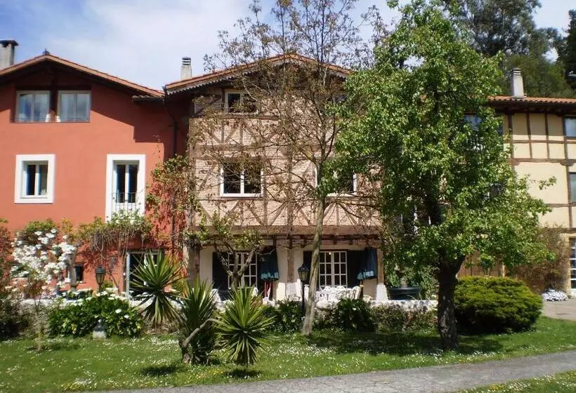 Fotos del hotel Zubieta:  5