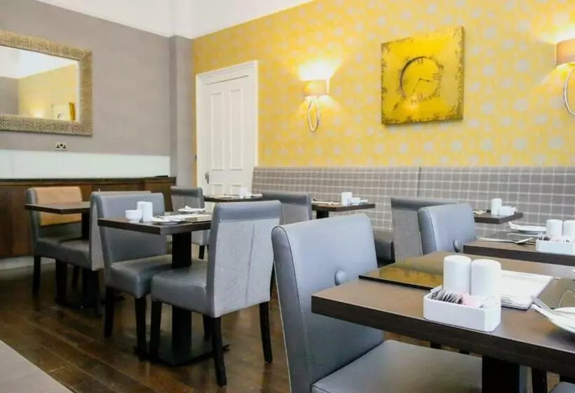 Fotos del hotel Ambassador Hotel:  4