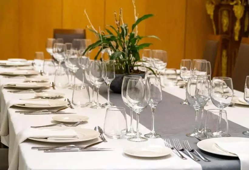 Fotos del hotel Avenida:  13