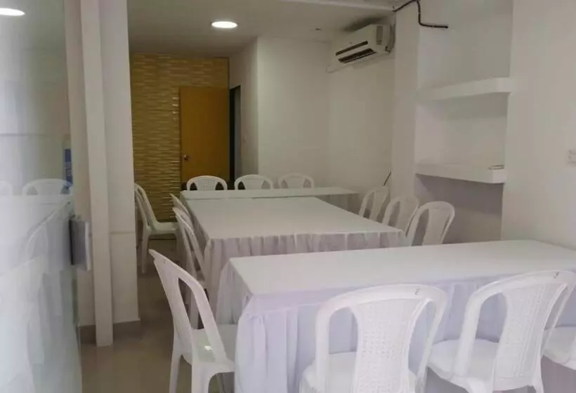 Fotos del hotel Nevada:  4