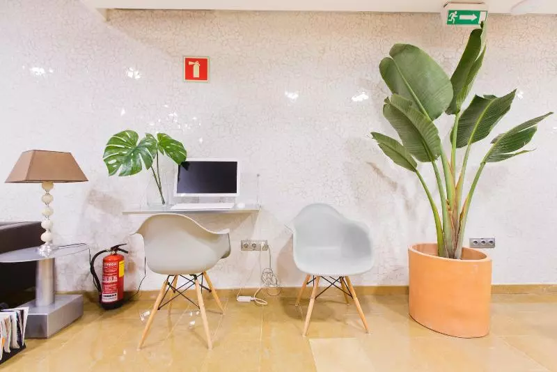 You & Co. J. Botánico Boutique