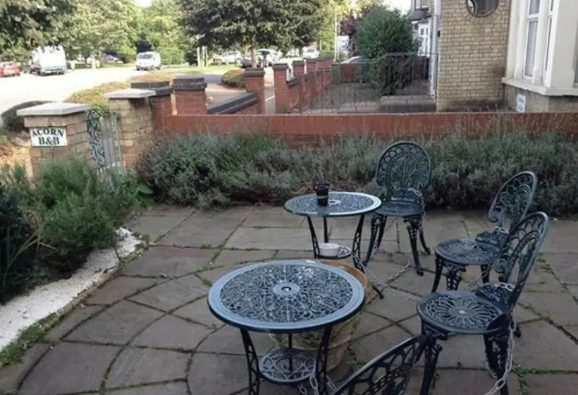 Fotos del hotel Acorn Guest House B&b:  4