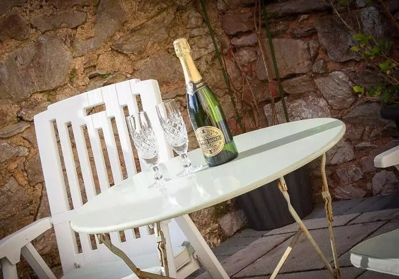 Fotos del hotel Court Prior Boutique B&b And Apartment:  8