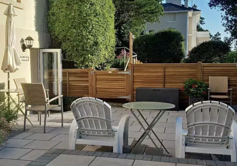 Fotos del hotel Court Prior Boutique B&b And Apartment:  2