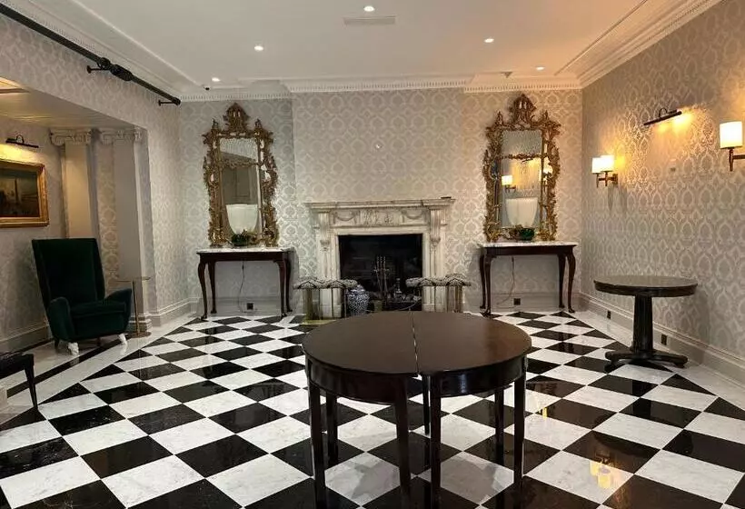 Fotos del hotel Knightsbridge Roof Garden Rooms:  2