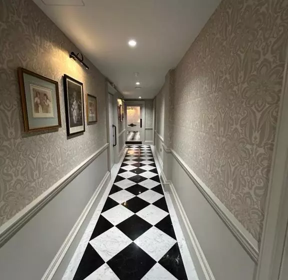 Fotos del hotel Knightsbridge Roof Garden Rooms:  3