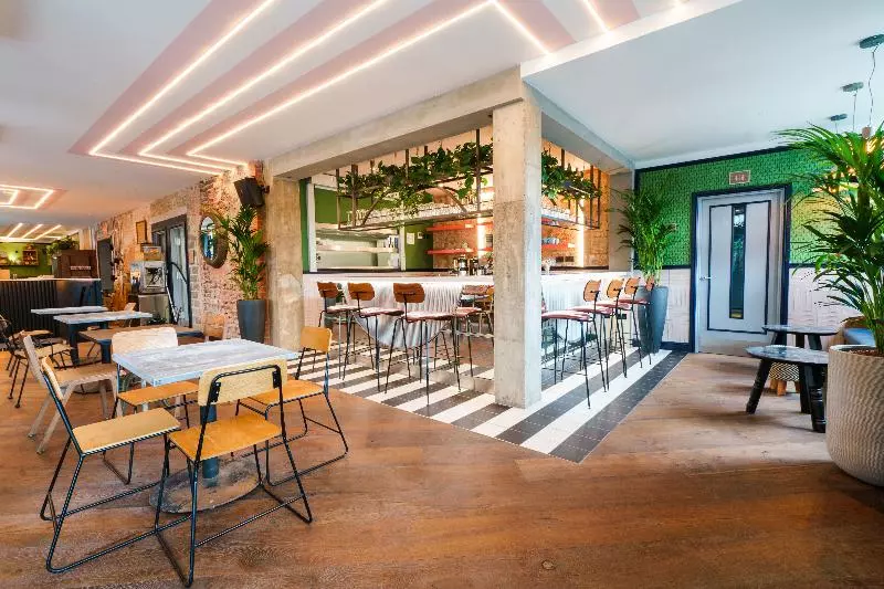 Fotos del hotel Selina Camden:  18