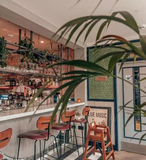 Fotos del hotel Selina Camden:  16