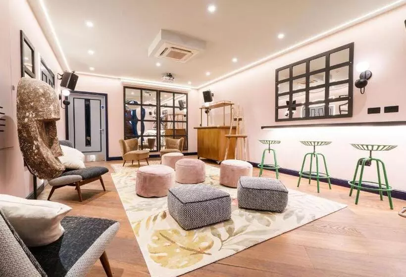 Fotos del hotel Selina Camden:  30