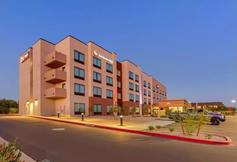 Fotos del hotel Best Western Plus Executive Residency Phoenix North Happy Valley:  2