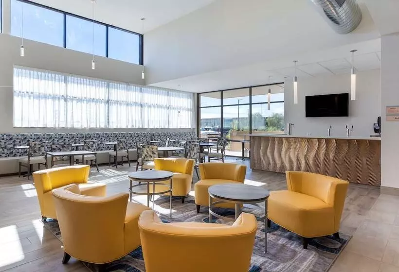 Fotos del hotel Best Western Plus Executive Residency Phoenix North Happy Valley:  23