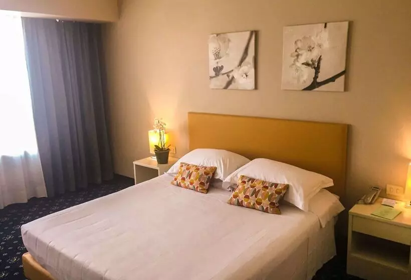 Fotos del hotel Blaise & Francis:  11