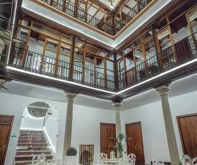 Fotos del hotel Alvar Fañez:  2