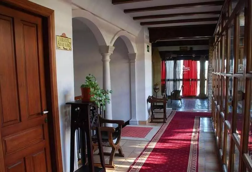 Fotos del hotel Alvar Fañez:  11