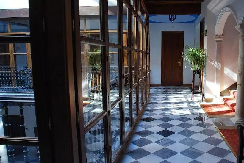 Fotos del hotel Alvar Fañez:  7