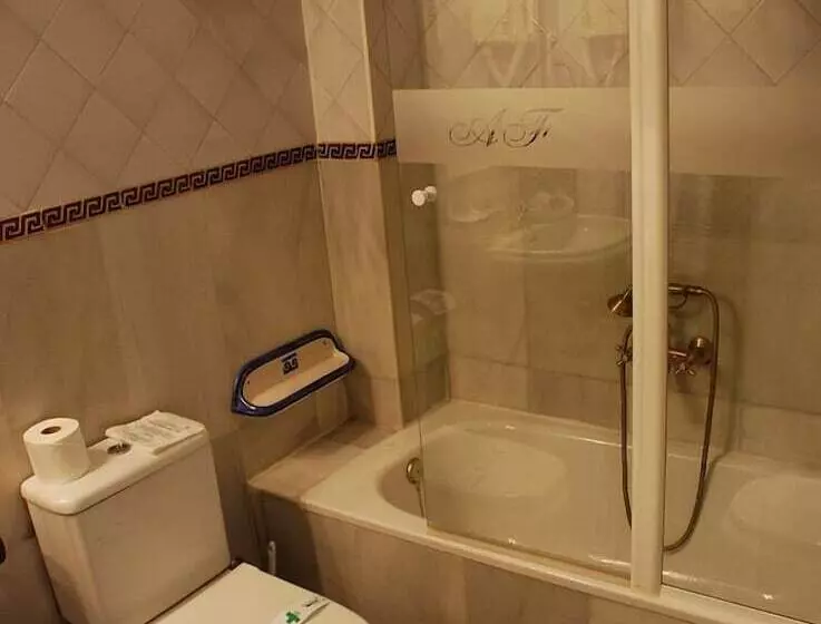 Fotos del hotel Alvar Fañez:  5