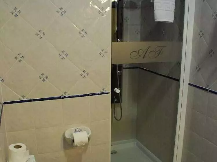 Fotos del hotel Alvar Fañez:  16