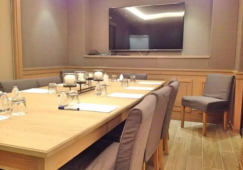 Fotos del hotel Hôtel Le 209 Paris Bercy:  14