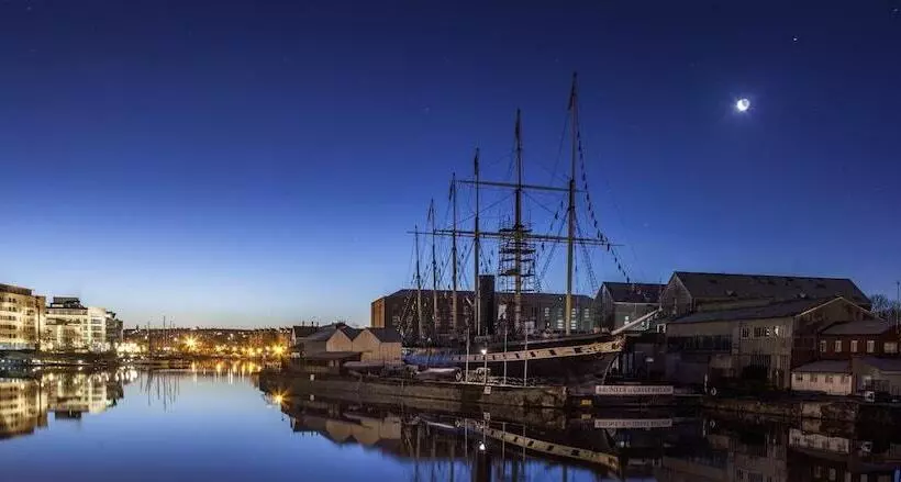 Fotos del hotel The Bristol Hotel:  17