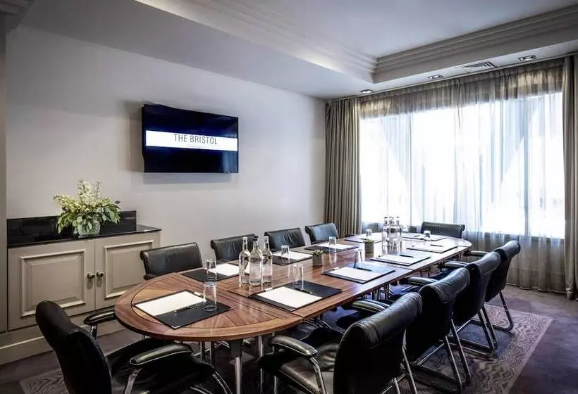 Fotos del hotel The Bristol Hotel:  19