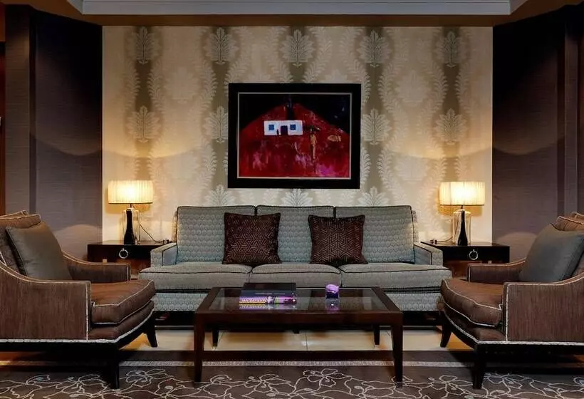 Fotos del hotel The Bristol Hotel:  2