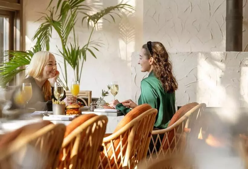 Fotos del hotel The Bristol Hotel:  8